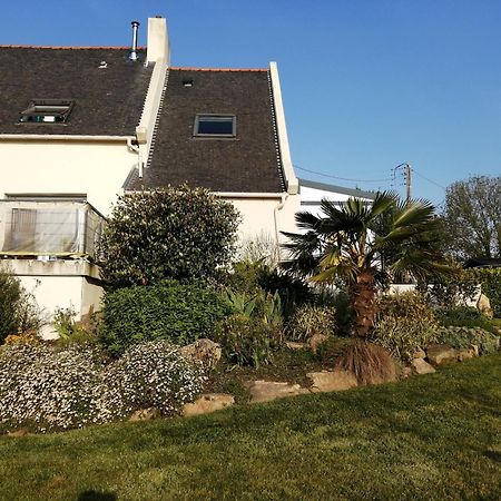 Aux Volets Bleus Bed & Breakfast Sibiril Exterior photo