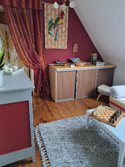 Aux Volets Bleus Bed & Breakfast Sibiril Exterior photo
